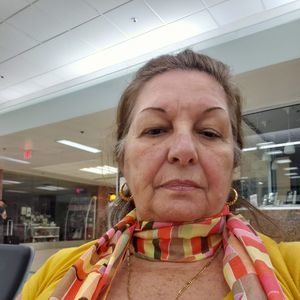 Meet your Posher, Celina